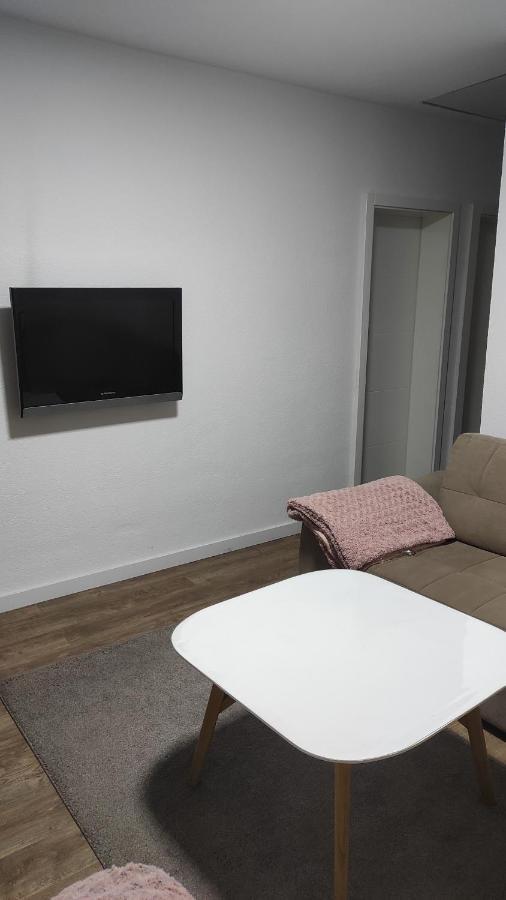 Apartman A&E Zivinice Buitenkant foto
