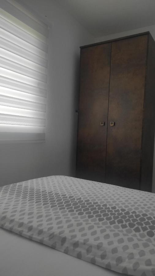 Apartman A&E Zivinice Buitenkant foto
