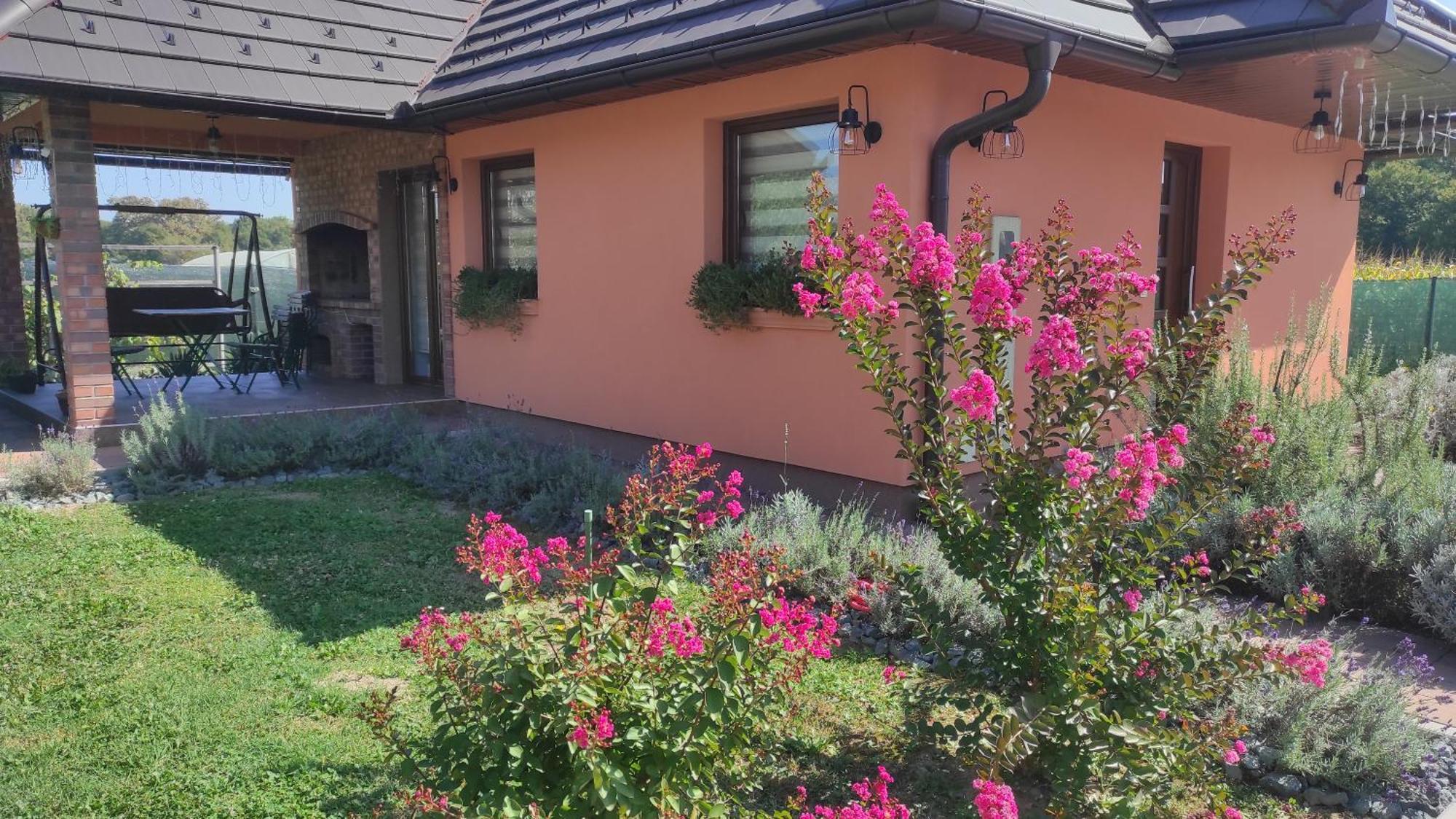 Apartman A&E Zivinice Buitenkant foto