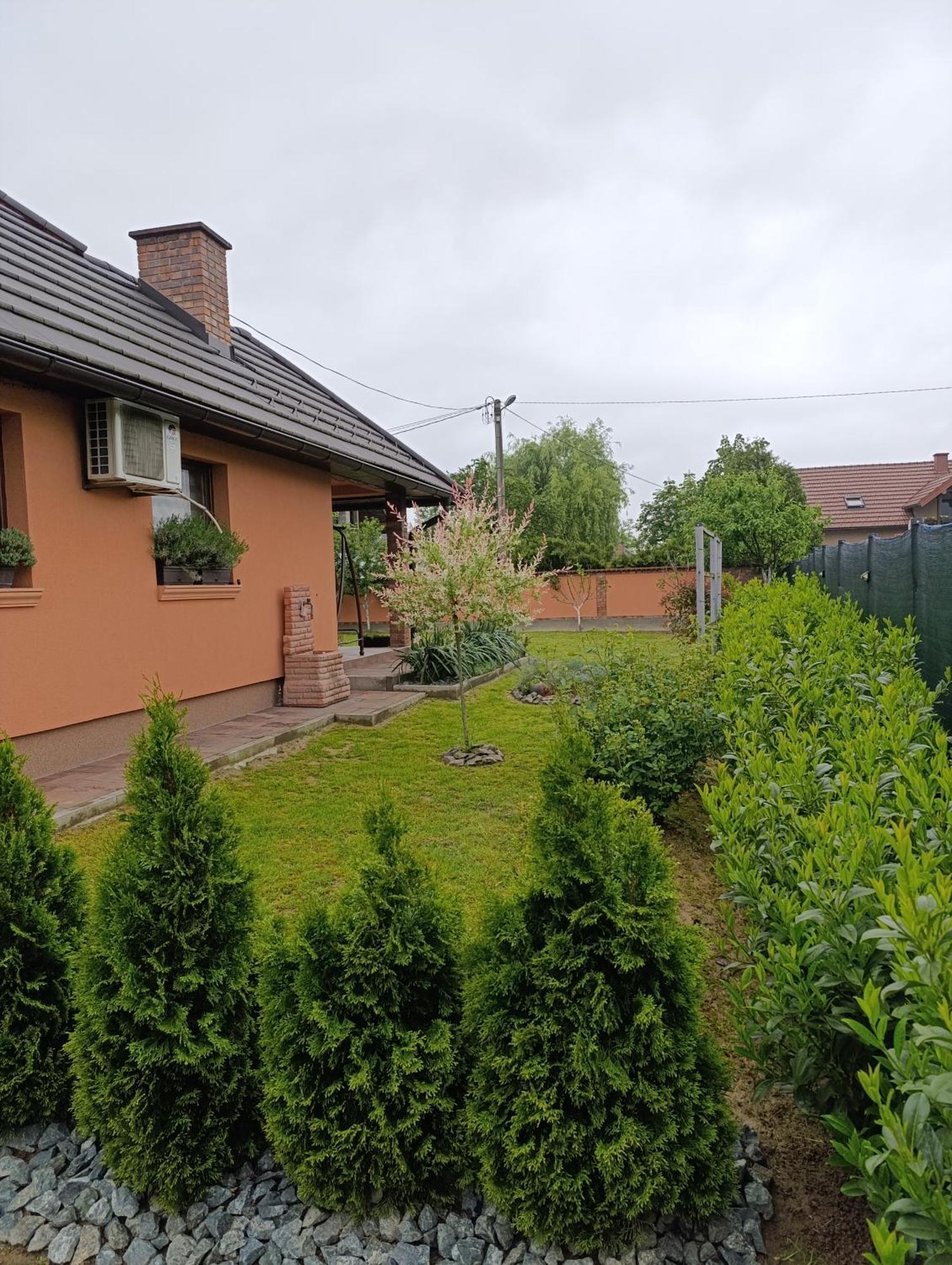 Apartman A&E Zivinice Buitenkant foto